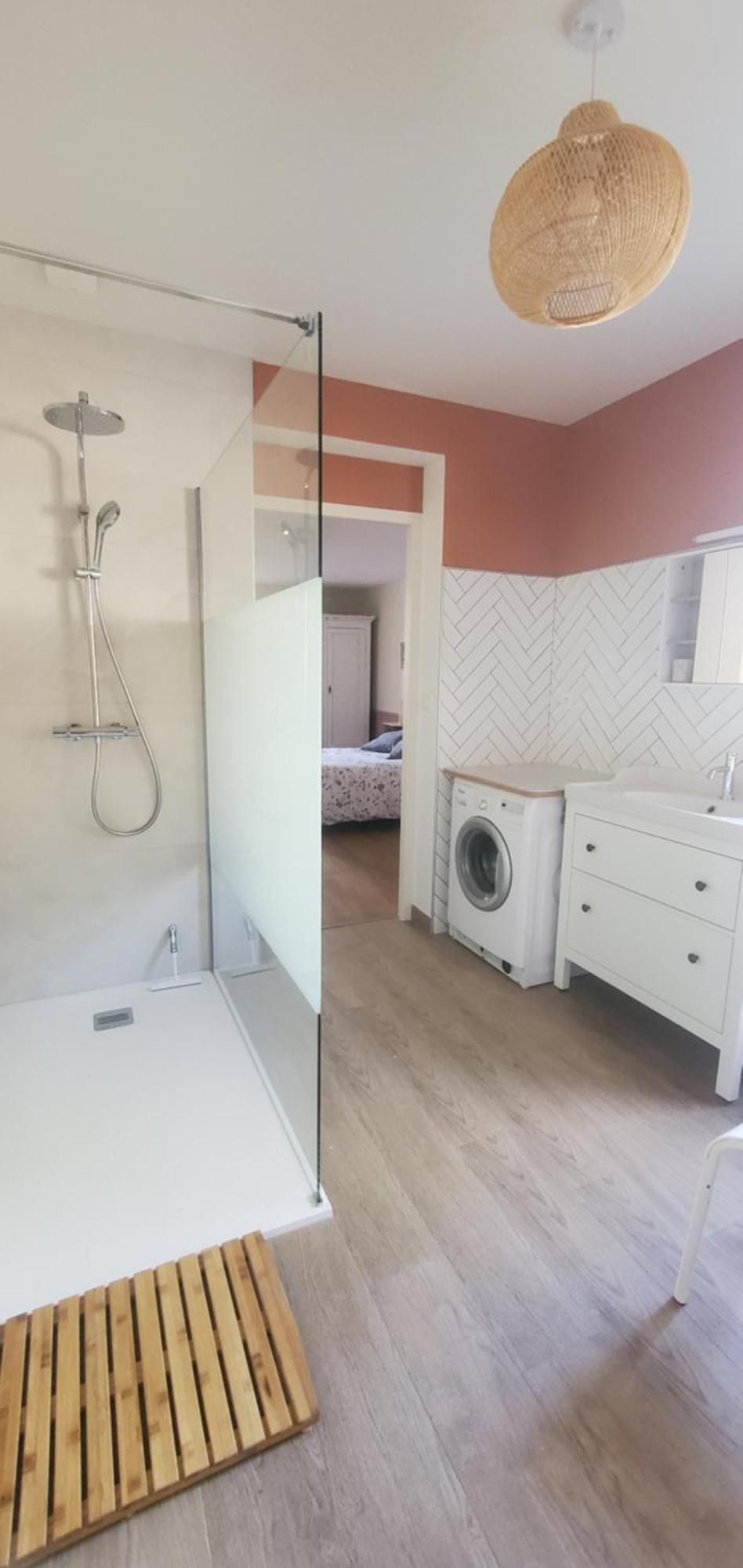 Le Cabinet-charmante Maison Avec Terrain Holiday home
